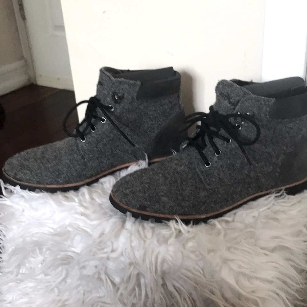Woolrich women’s Ash Wool/Suede Beene boot